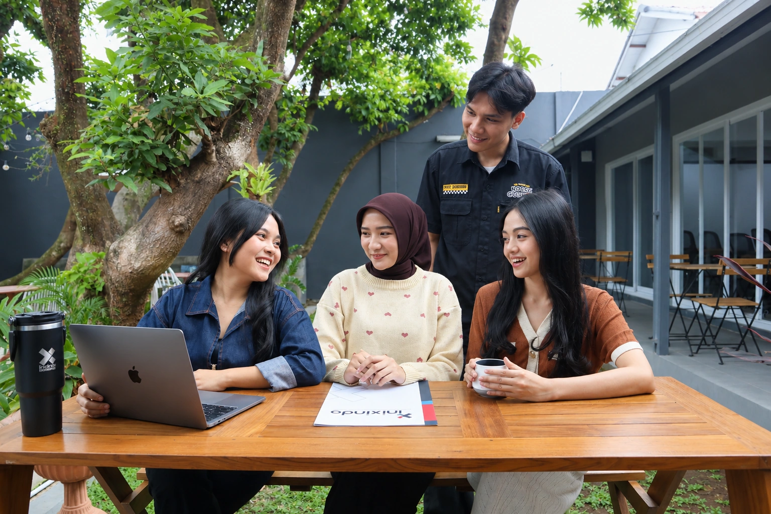 Foto Tim Inixindo Bandung